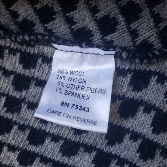 A. IDA houndstooth sweater wrap cardigan - Picture 6 of 8